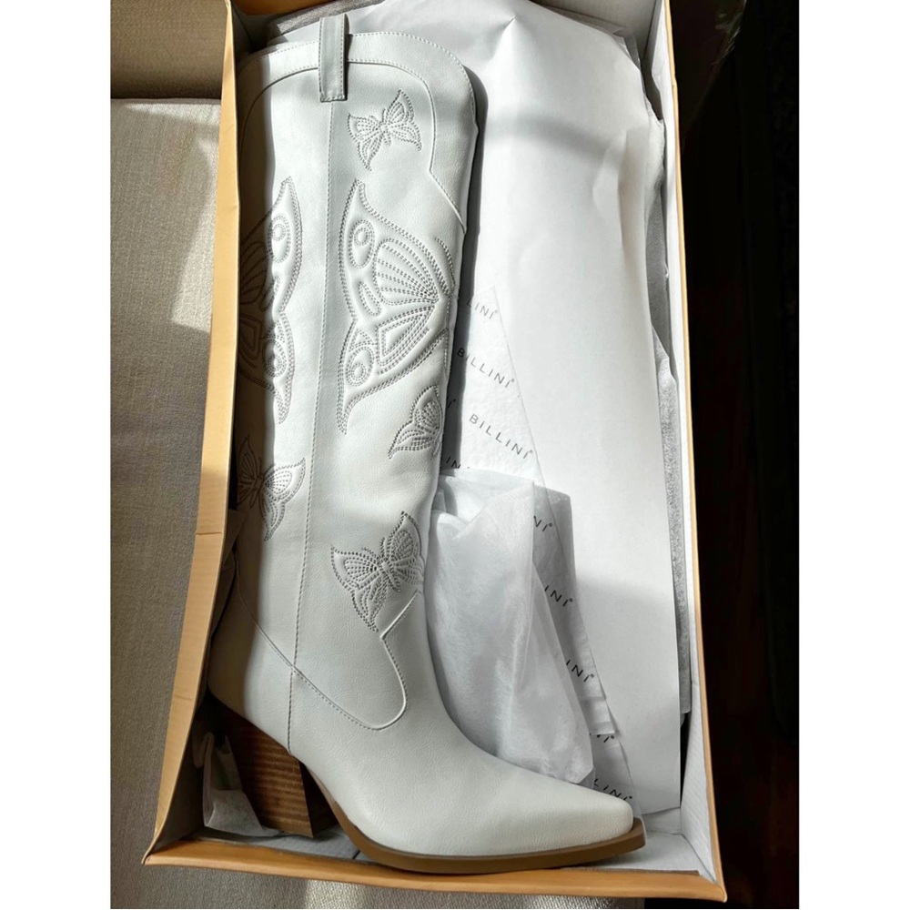 White Leather Embroidered Women's Boots